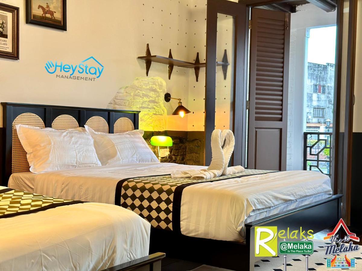Wayfarer Guest House Jonker Street Melaka By Heystay Management Exterior photo