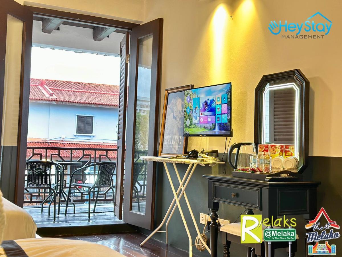Wayfarer Guest House Jonker Street Melaka By Heystay Management Exterior photo