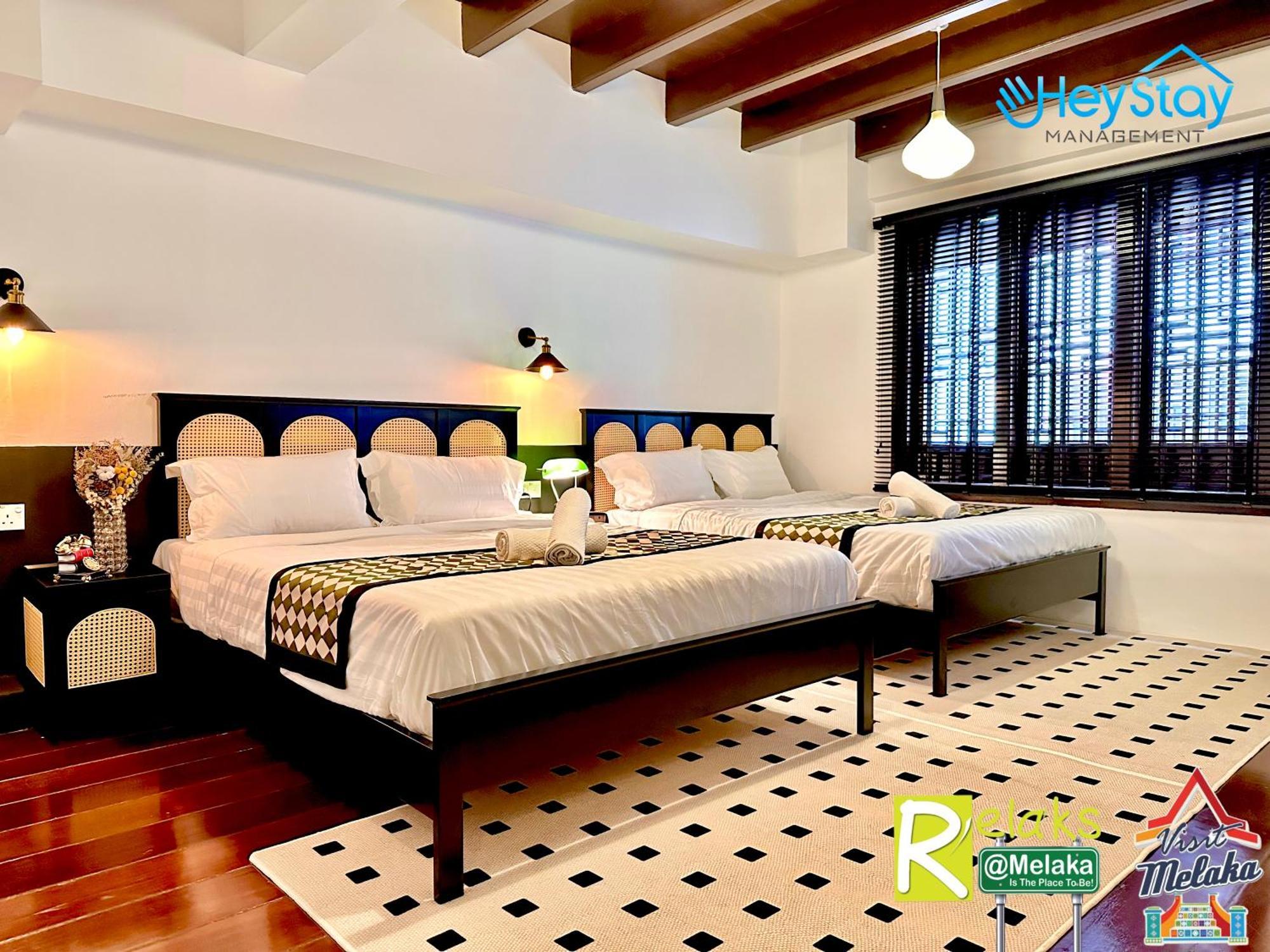 Wayfarer Guest House Jonker Street Melaka By Heystay Management Exterior photo