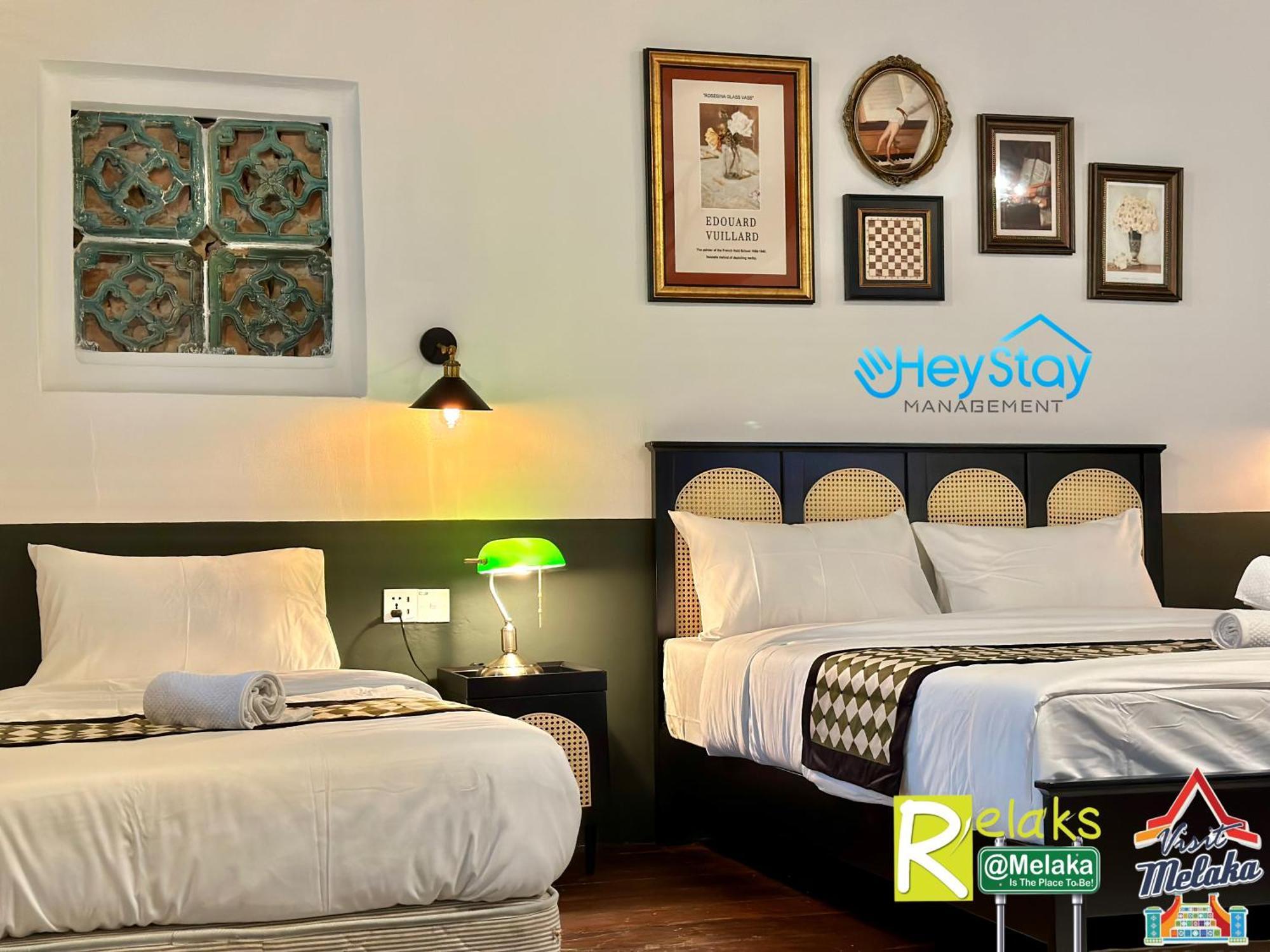 Wayfarer Guest House Jonker Street Melaka By Heystay Management Exterior photo