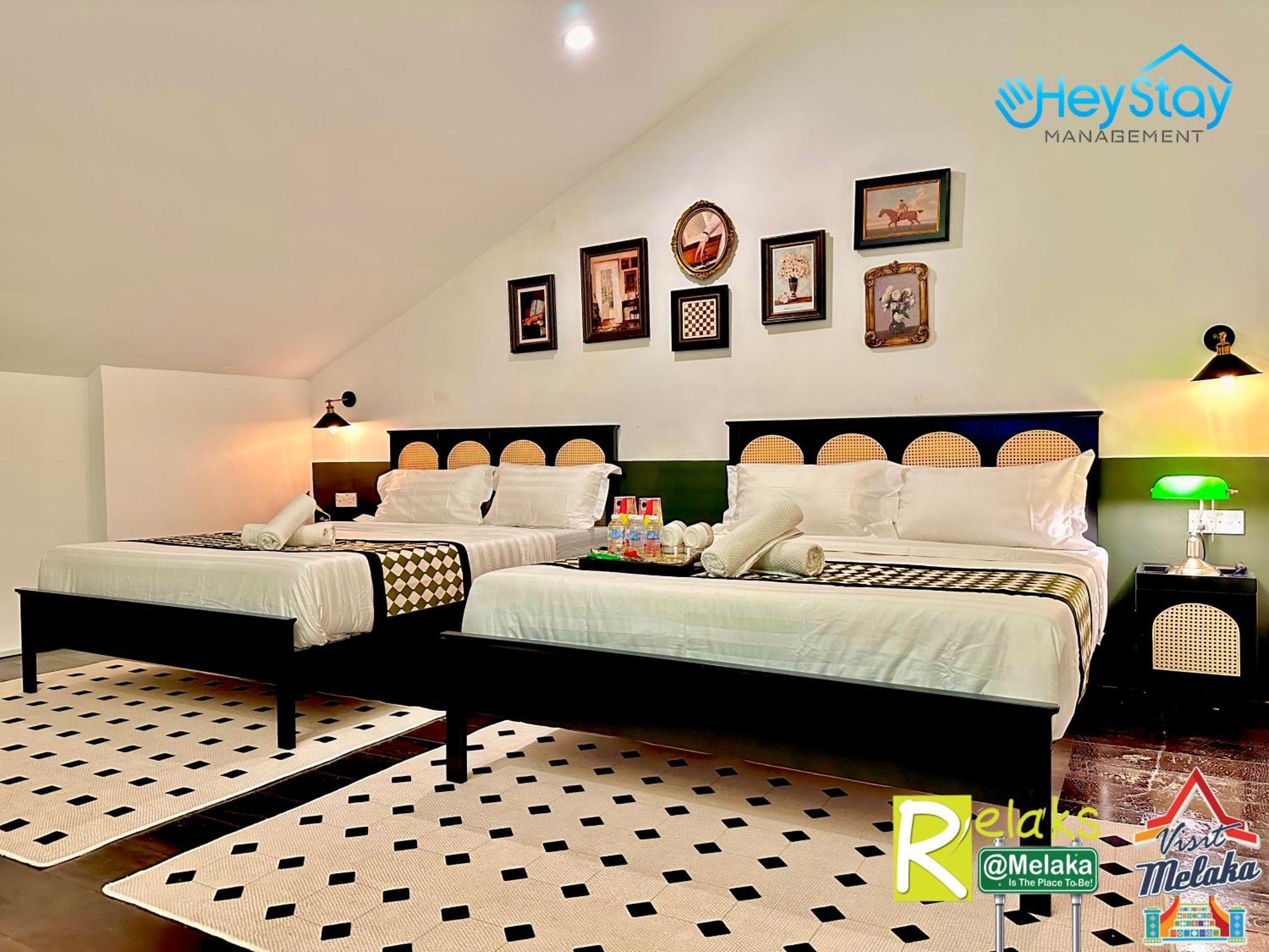 Wayfarer Guest House Jonker Street Melaka By Heystay Management Exterior photo