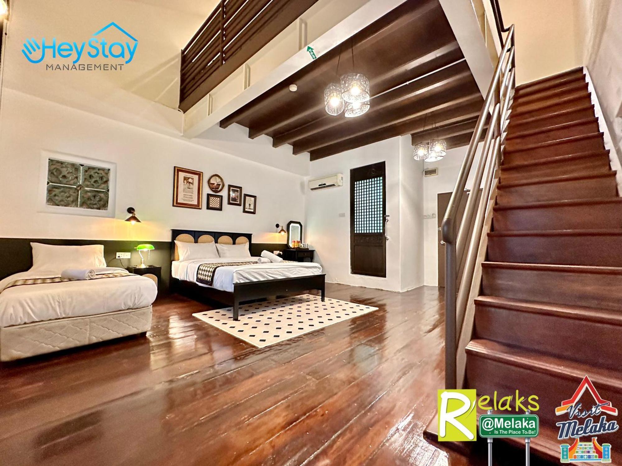 Wayfarer Guest House Jonker Street Melaka By Heystay Management Exterior photo
